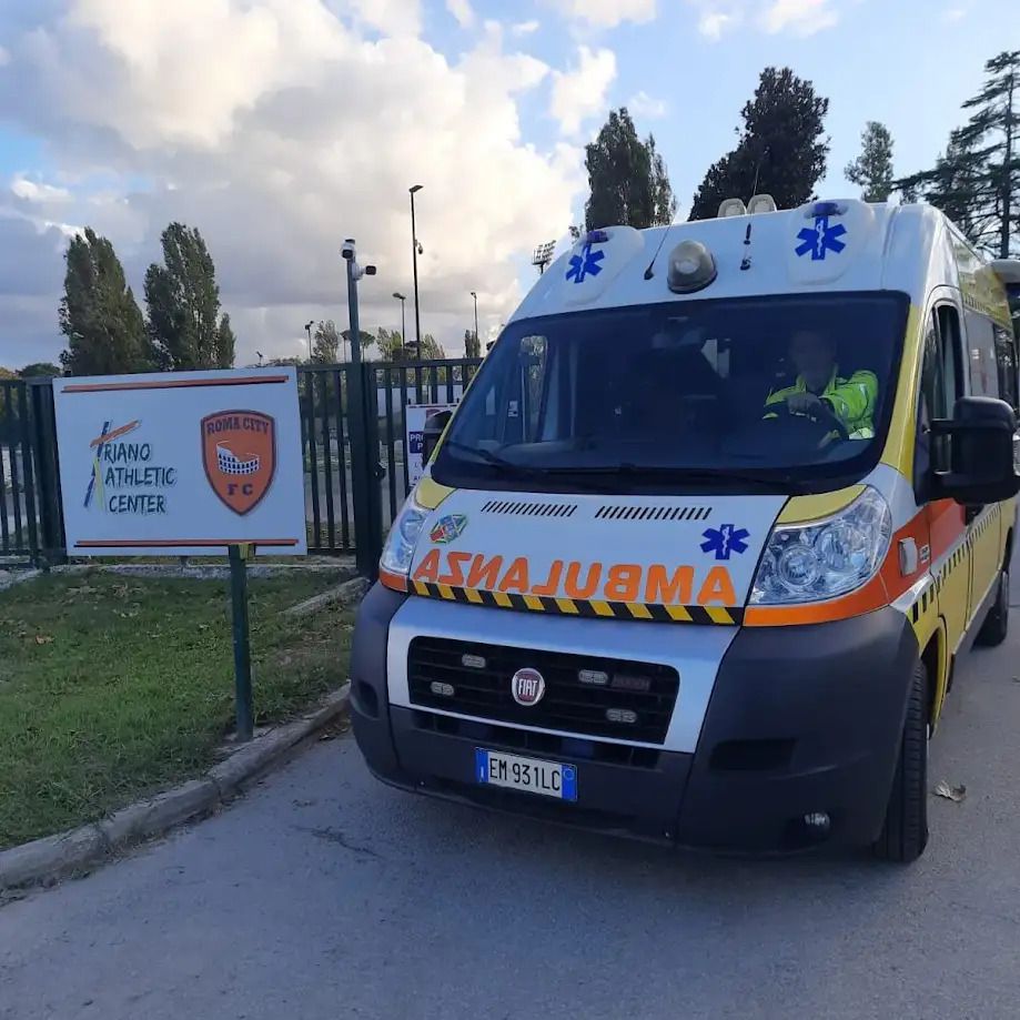 Intervento ambulanza a roma city